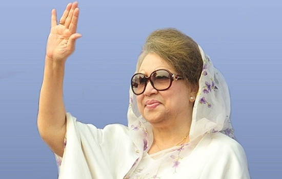 খালেদা জিয়াকে ‘মাদার ডেমোক্রেসি’ সম্মাননা দিল কানাডিয়ান সংগঠন