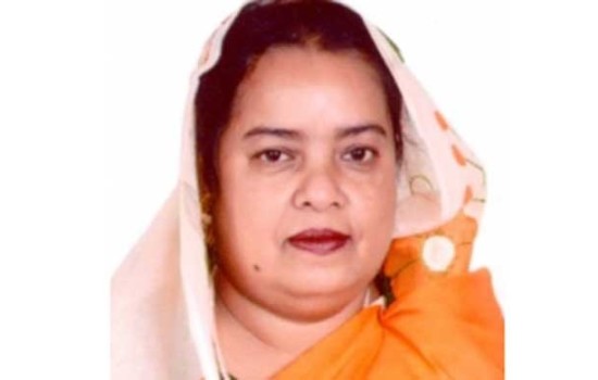 নারী কর্মকর্তাকে ‘থাপ্পর’ দিয়ে পাবনা ছাড়া করার হুমকি এমপি জলির!