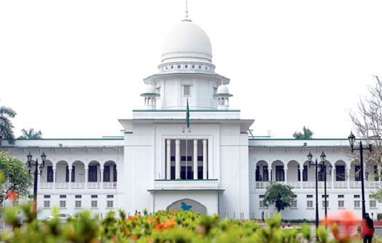 ইস্ট ইন্ডিয়ার গভর্নরের নতুন রূপ বর্তমান প্রশাসন: হাইকোর্ট