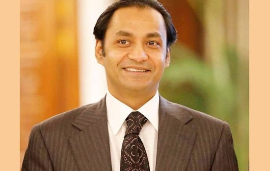 ‘পারসন অব দ্য ইয়ারে’ ভূ‌ষিত বসুন্ধরা এম‌ডি