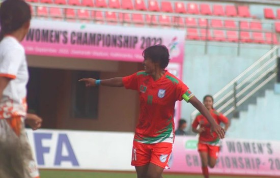 সর্বোচ্চ গোলদাতা সাবিনাই টুর্নামেন্টের সেরা খেলোয়াড়