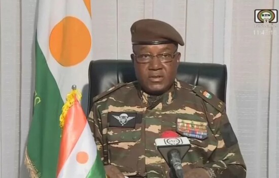 নাইজারে সরকার প্রধানের দায়িত্বে জেনারেল আব্দুররহমান চিয়ানি