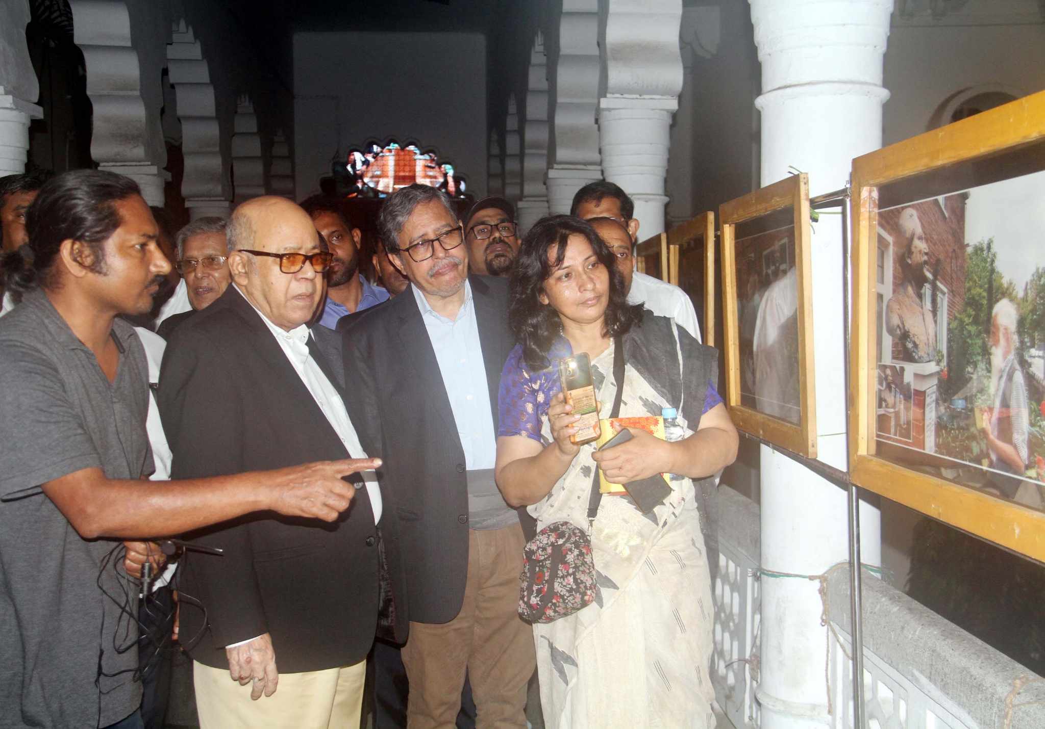 জাতীয় শোক দিবস উপলক্ষে সুপ্রীম কোর্টে আলোচনা সভা ও ফোজিত শেখ বাবু’র আলোকচিত্র প্রদর্শনী “শ্রদ্ধা” অনুষ্ঠিত