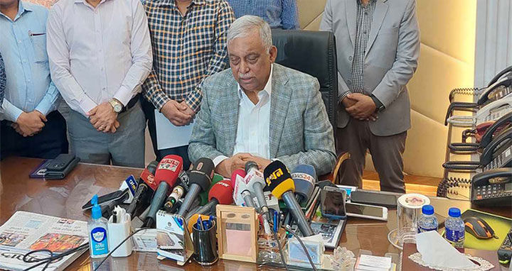 সংলাপের মাধ্যমে রাজনৈতিক সমস্যার সমাধান হওয়া উচিত : স্বরাষ্ট্রমন্ত্রী