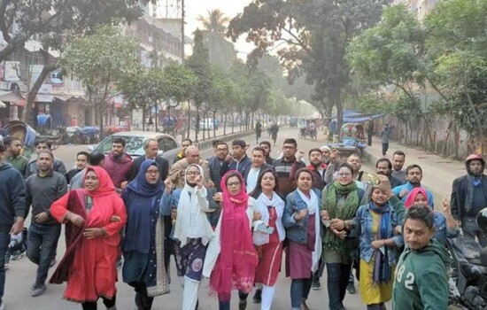 হরতাল সমথর্নে রিজভীর নেতৃত্বে বিক্ষোভ মিছিল
