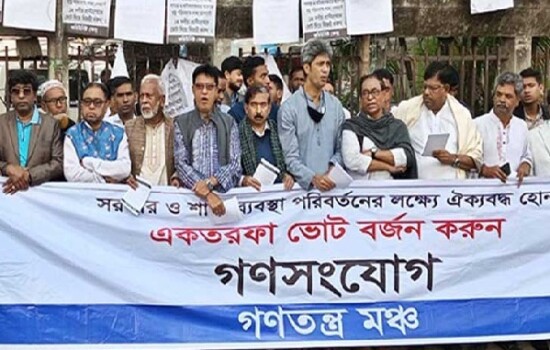 ‘ওবায়দুল কাদেরের ভাষায় কথা বলছেন সিইসি’