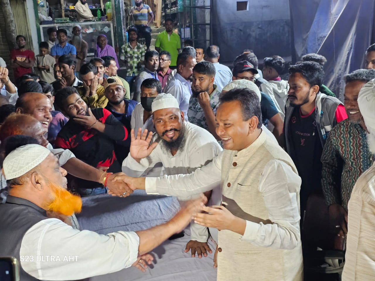 জনগনের অফুরন্ত ভালোবাসা ও তাদের আন্তরিক সহযোগিতা নিয়ে স্বতন্ত্র প্রার্থী হিসেবে ঢাকা-৫ আসন থেকে নির্বাচনে অংশগ্রহণ করছি:কামরুল হাসান রিপন