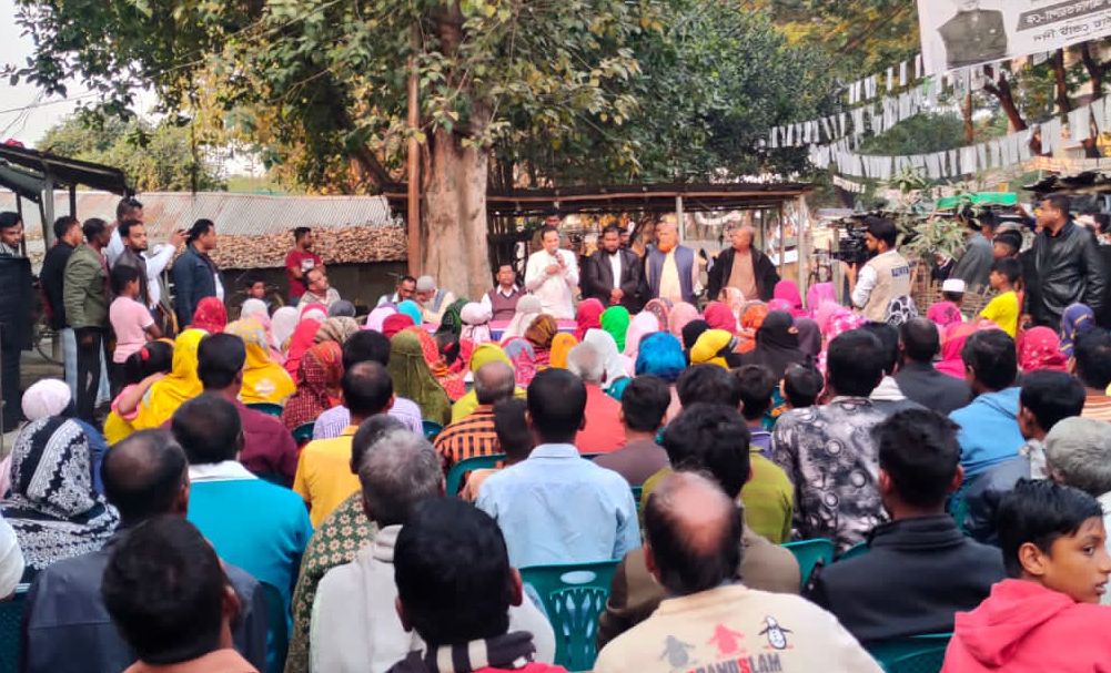 চুয়াডাঙ্গা -১ আসনে নির্বাচনী লড়াই জমিয়ে দিয়েছেন ঈগল প্রতীকে স্বতন্ত্র প্রার্থী : দিলীপ কুমারওয়ালা