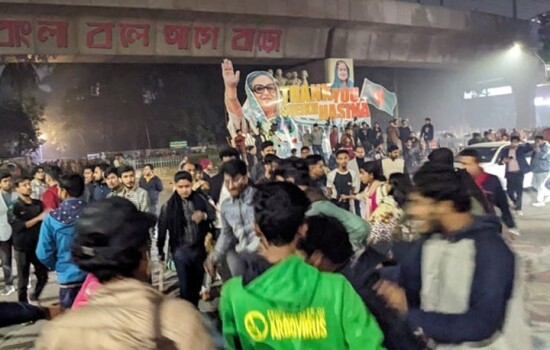 ঢাবিতে ছাত্রলীগ-ছাত্রজোট সংঘর্ষ, আহত ৭