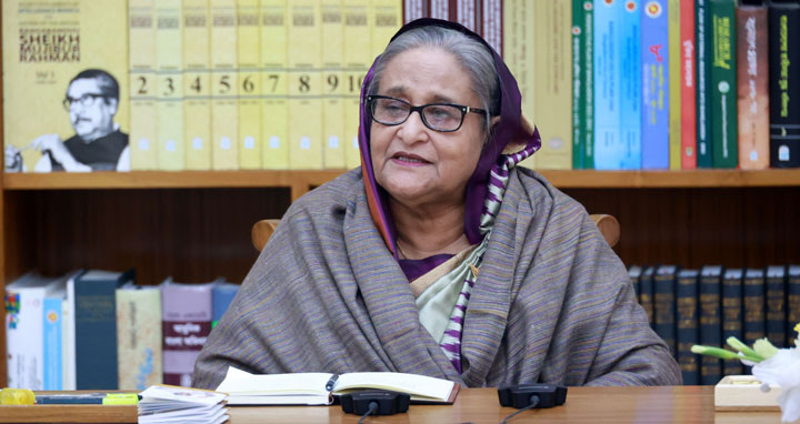 ক্ষমতা আঁকড়ে ধরার চেষ্টা আওয়ামী লীগের নেই : প্রধানমন্ত্রী