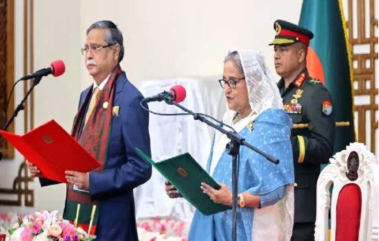 প্রধানমন্ত্রী হয়ে পঞ্চমবার শপথ নিলেন শেখ হাসিনা