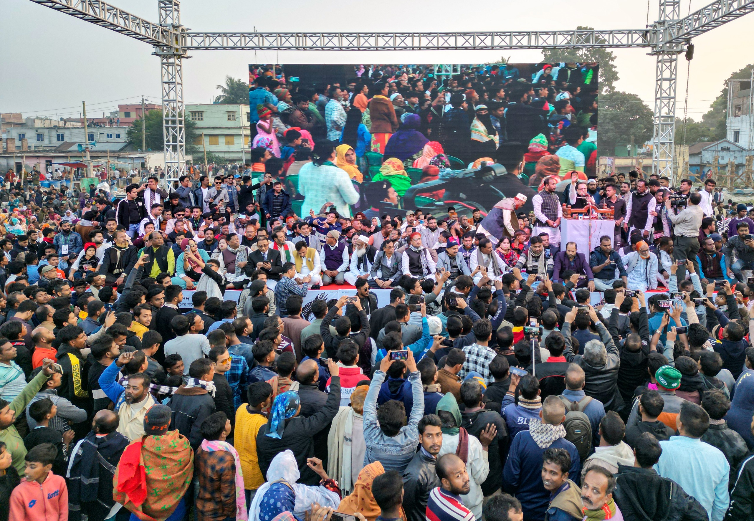 আলমডাঙ্গায় গণমানুষের ঢল উন্নয়নের জন্য পরিবর্তন চাই- দিলীপ আগরওয়ালা