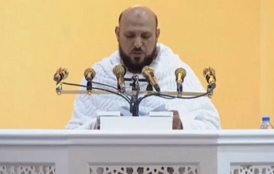 হজের খুতবায় মুসলিম উম্মাহর কল্যাণ কামনা, ফিলিস্তিনের জন্য দোয়া