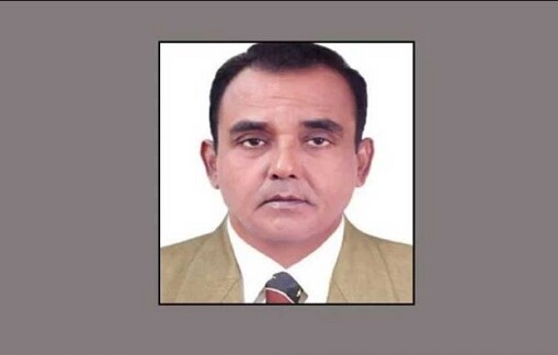 সংসদ ভবনের সামনে অটোরিকশার ধাক্কায় সংসদ সদস্য আহত