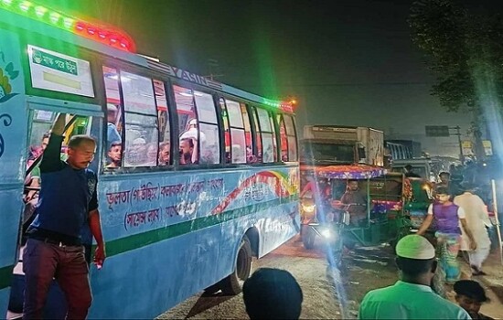 ঢাকা-সিলেট মহাসড়কে দীর্ঘ যানজট, ভোগান্তি