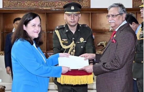 রাষ্ট্রপতির কাছে তিন দেশের রাষ্ট্রদূতের পরিচয়পত্র পেশ
