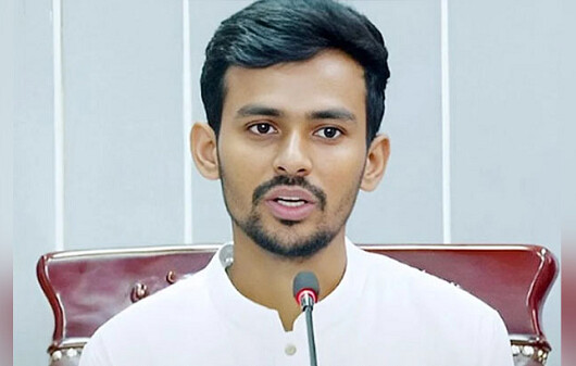 ক্যুর চেষ্টা হলে ভয়াবহ পরিণতি ভোগ করতে হবে: আসিফ মাহমুদ