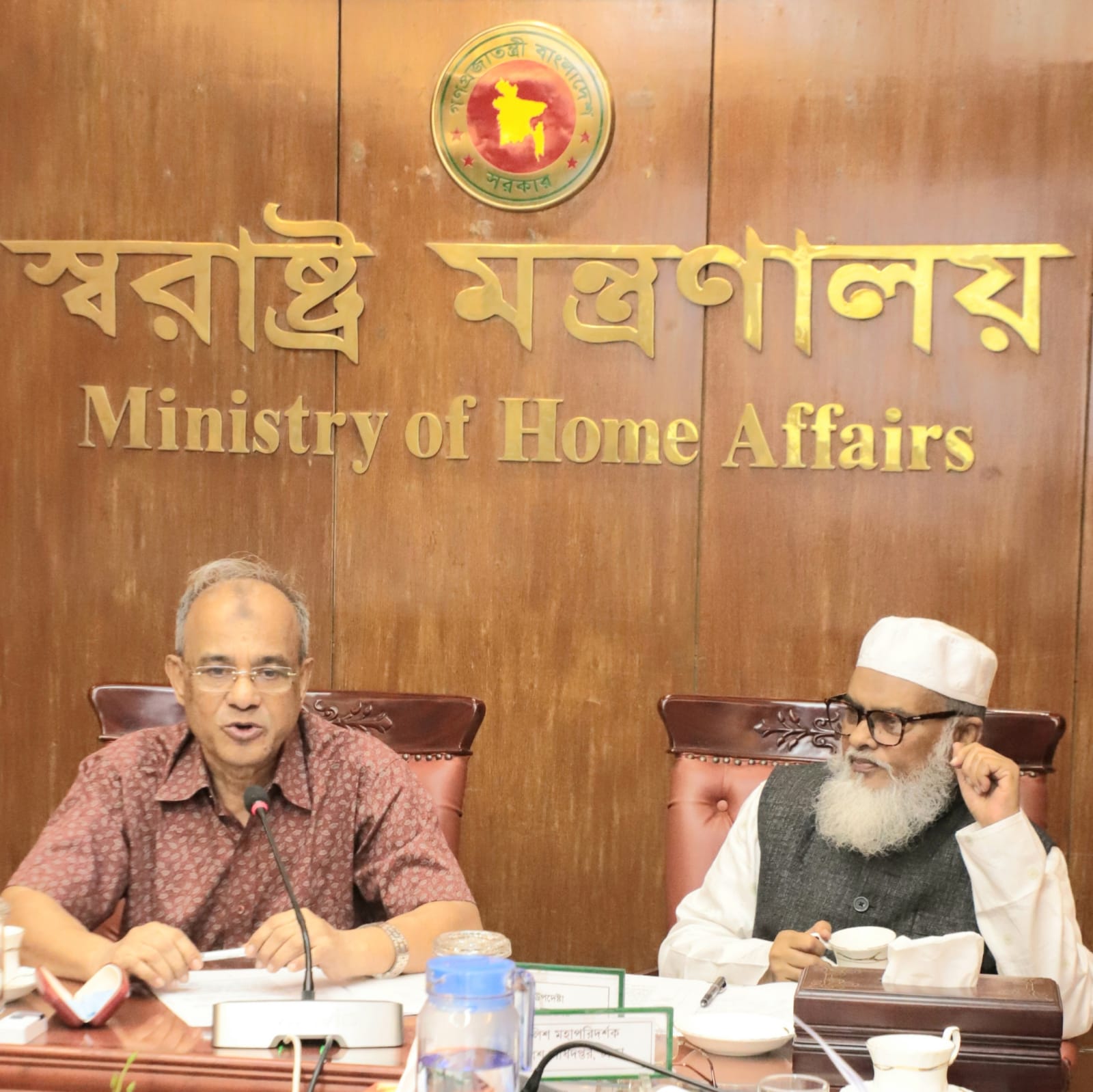 দুর্গাপূজা নির্বিঘ্ন ও শান্তিপূর্ণ পরিবেশে অনুষ্ঠানের লক্ষ্যে প্রয়োজনীয় পদক্ষেপ নেয়া হচ্ছে- স্বরাষ্ট্র উপদেষ্টা