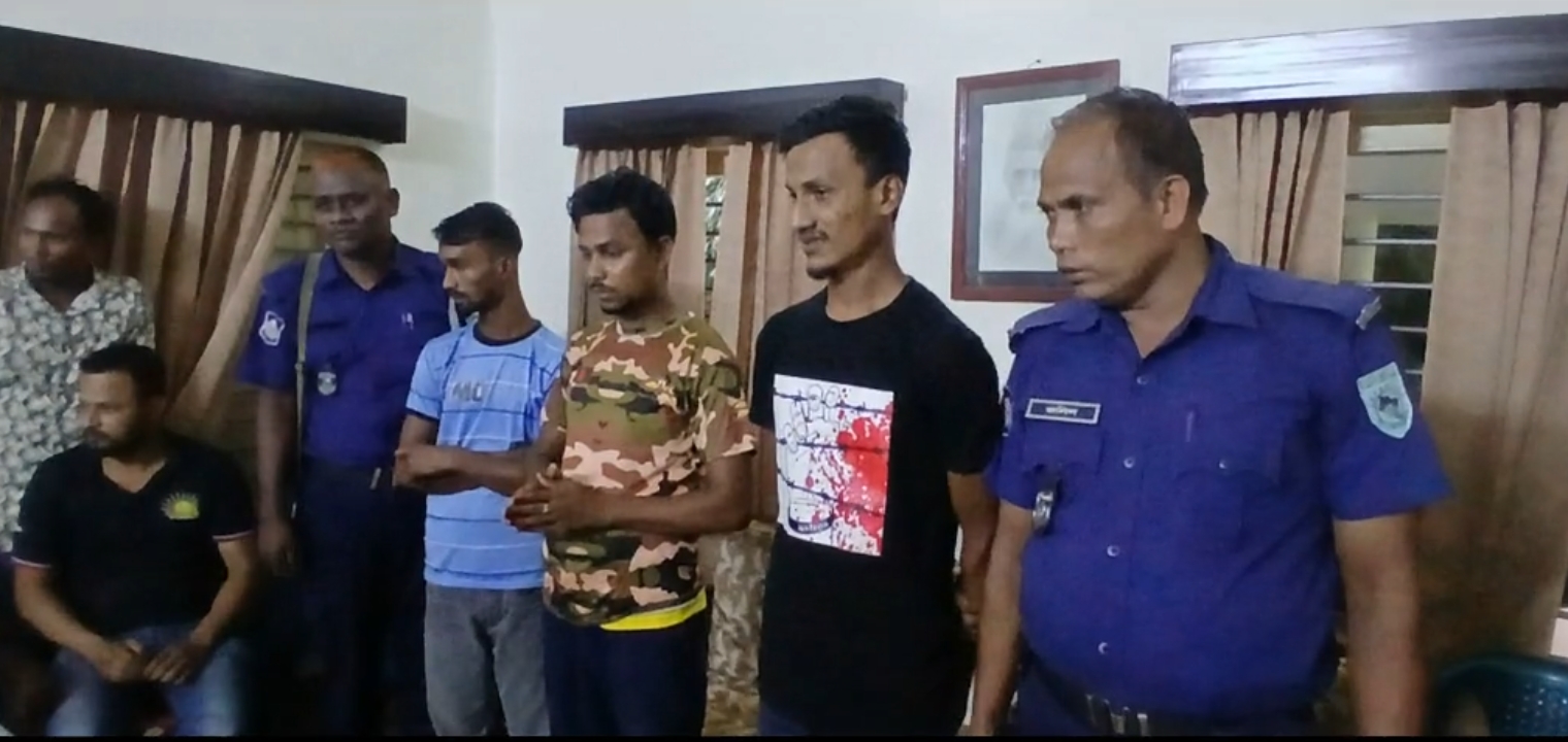 ঠাকুরগাঁওয়ে যুবদলের নামে পিকনিকের চাঁদা দাবি। আটক  ৩ যুবলীগ কর্মী