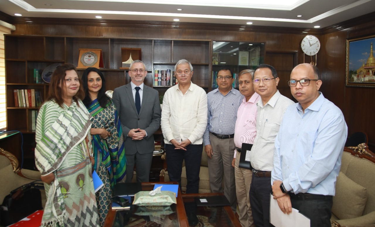পার্বত্য চট্টগ্রাম বিষয়ক মাননীয় উপদেষ্টা সুপ্রদীপ চাকমা’র সাথে ইউরোপিয়ান ইউনিয়নের প্রতিনিধি দলের সাক্ষাৎ