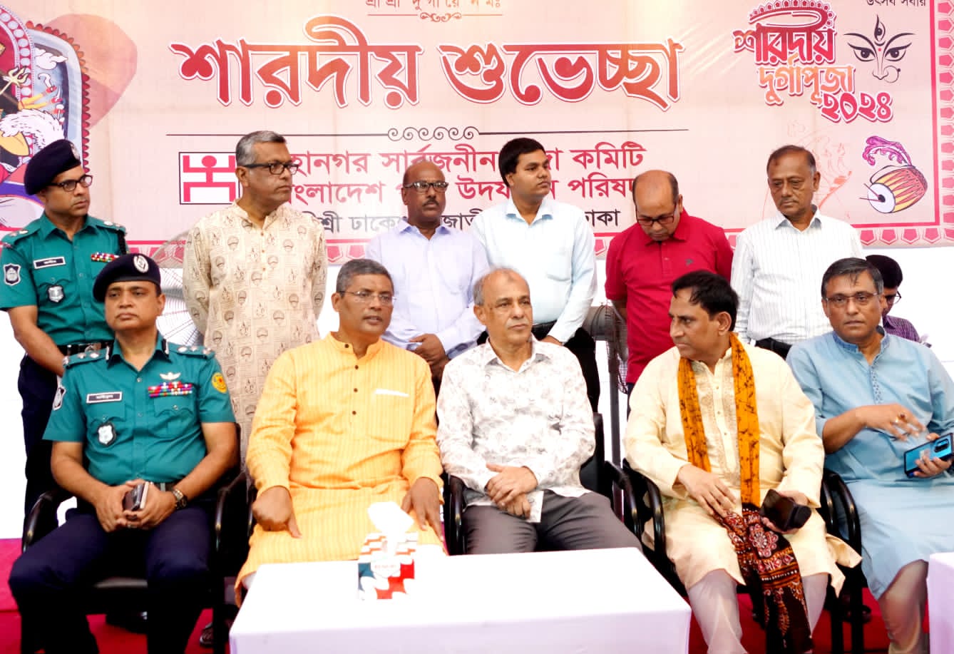 দুর্গাপূজার দশমী পর্যন্ত বিশেষ নিরাপত্তা ব্যবস্থা থাকবে- স্বরাষ্ট্র উপদেষ্টা