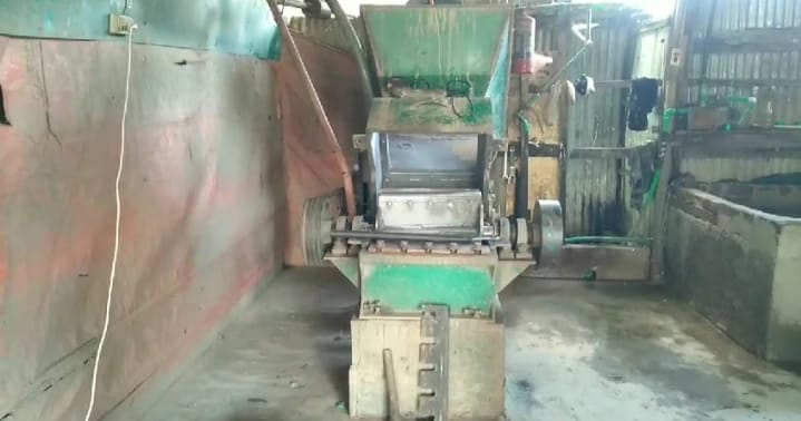 পটুয়াখালী গলাচিপে আবাসিক এলাকায় প্লাস্টিক রিসাইক্লিং কারখানা বন্ধের দাবি