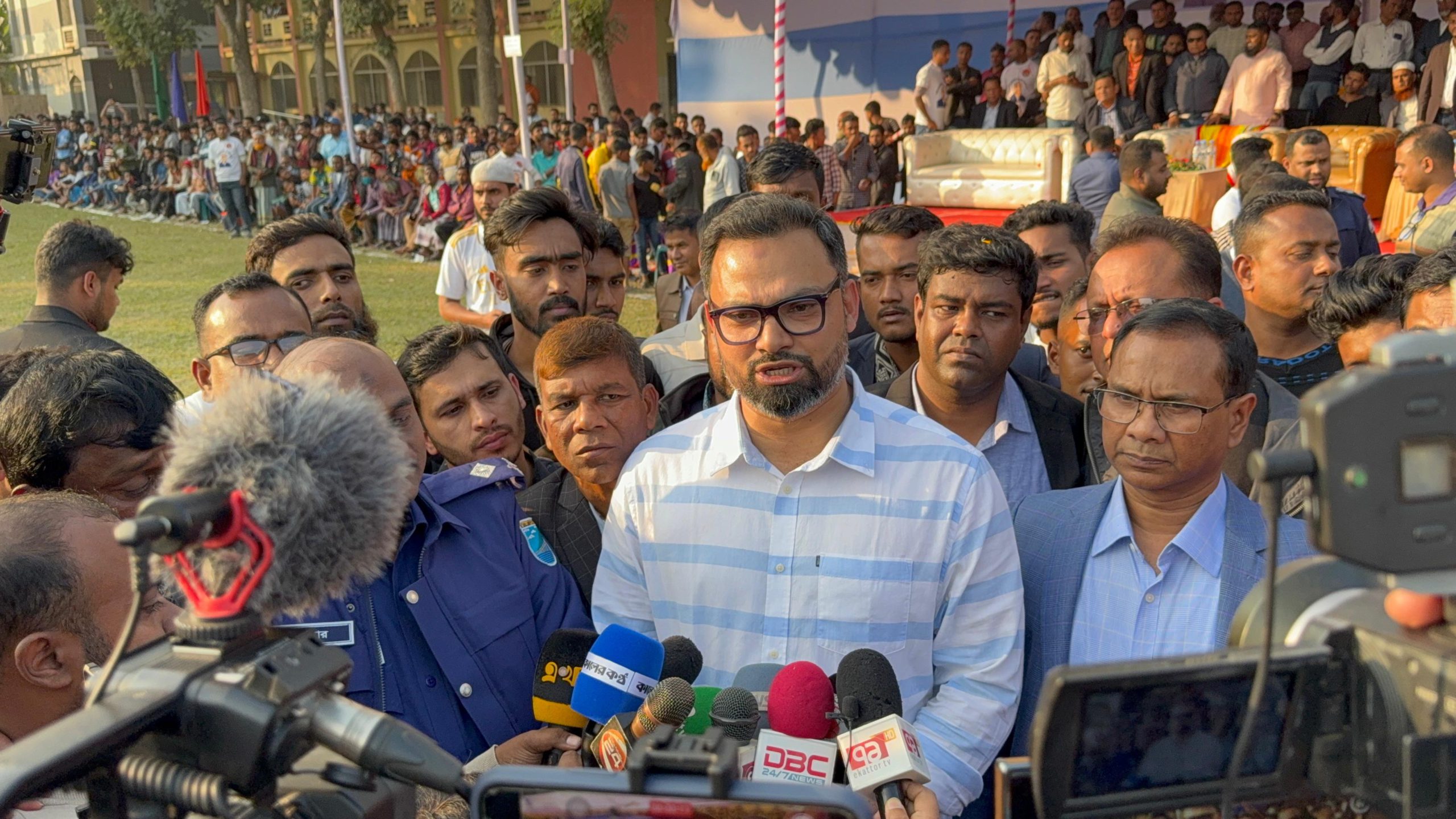 বাংলাদেশে কখনো স্বৈরাচারের স্হান জনগণ মেনে নিবেনা : আমিনুল হক