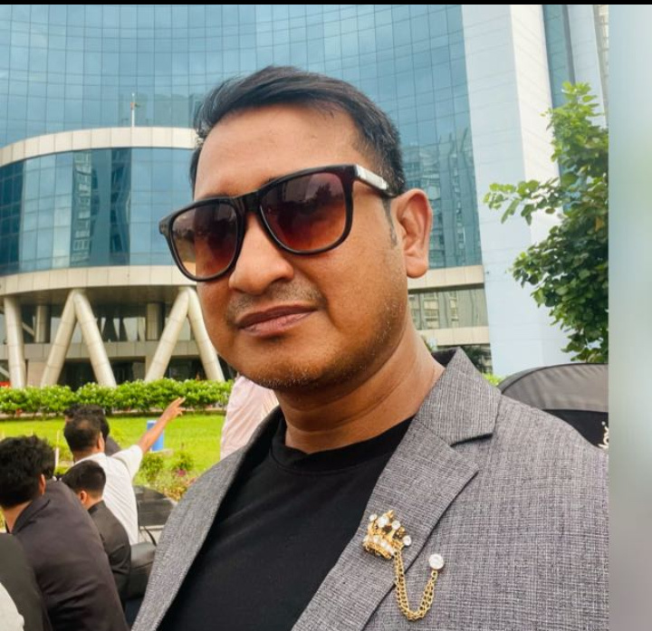 দুর্নীতি, চাঁদাবাজি,অবহিদো ভাবে জমি দখল,মাদক,নারী কেলেঙ্কারিতে জরিতো,