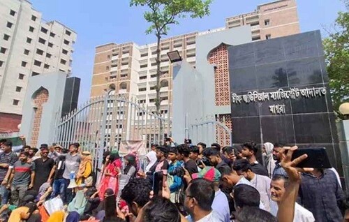 মাগুরায় শিশু ধর্ষণ : মধ্যরাতে শুনানি, চার আসামি রিমান্ডে