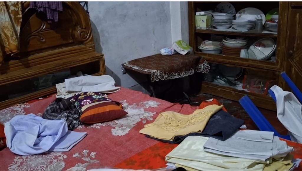 বাঞ্ছারামপুরে কেন্দ্রীয় বিএনপি নেতার বাড়িতে হামলা- আওয়ামী লীগ নেতা আনারুলসহ ৯ জনের বিরুদ্ধে অভিযোগ দায়ের