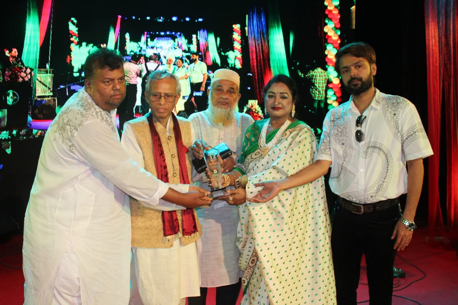 মানবতার এক অনন্য দৃষ্টান্ত স্থাপন করে গেলেন শহীদ মুগ্ধ