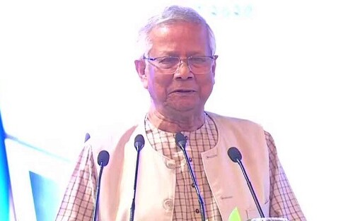 শ্রমশক্তি রপ্তানিতে দালাল চক্রই সবচেয়ে বড় বাধা : প্রধান উপদেষ্টা ড. মুহাম্মদ ইউনূস