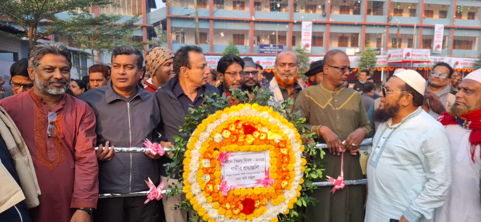 শহীদদের প্রতি শ্রদ্ধা নিবেদন উপজেলা বিএনপির  বেপারী মোহাম্মদ তিতুমির