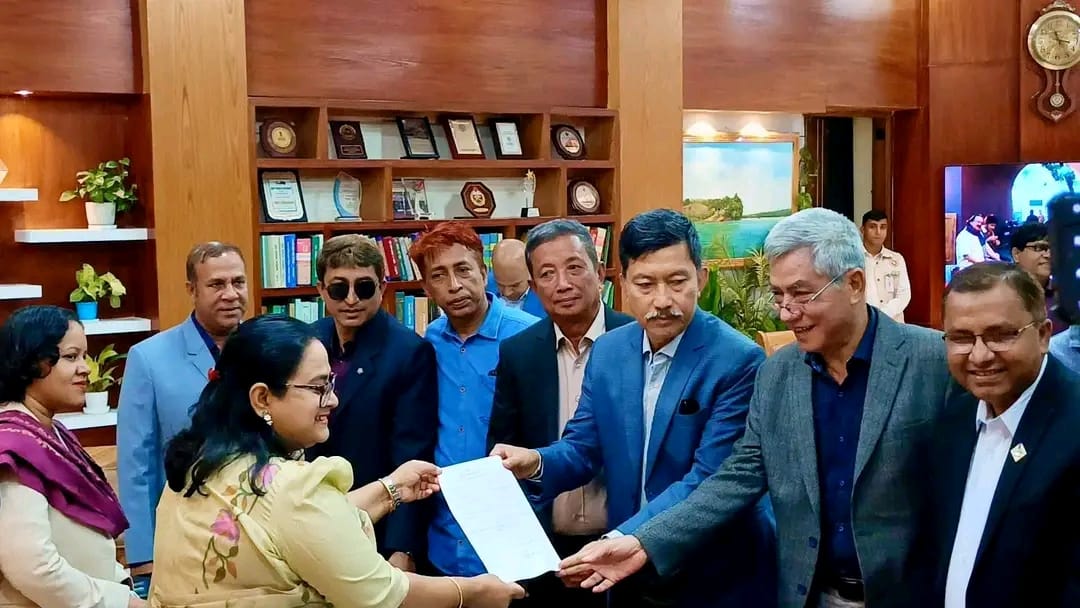 রাঙামাটি আসনে বিএনপি ও জামায়াত প্রার্থীদের মনোনয়নপত্র জমা