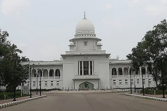 কুমিল্লা-১ ও কুমিল্লা-২ আসনে হাইকোর্টের আদেশ স্থগিত: ন্যায়বিচারের রায়ে বহাল থাকল বিএনপি প্রার্থীর অবস্থান