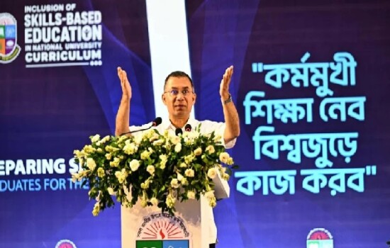 সনদ নয়, দক্ষতাই হবে ভবিষ্যতের চাবিকাঠি: শিক্ষাব্যবস্থা কর্মমুখী করার নির্দেশ প্রধানমন্ত্রীর
