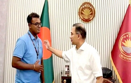 ফ্রিল্যান্সার ও কনটেন্ট ক্রিয়েটরদের ওপর সাড়ে ৭% ভ্যাট নয়, আশ্বস্ত করলেন প্রধানমন্ত্রী তারেক রহমান: জুয়েল রানা